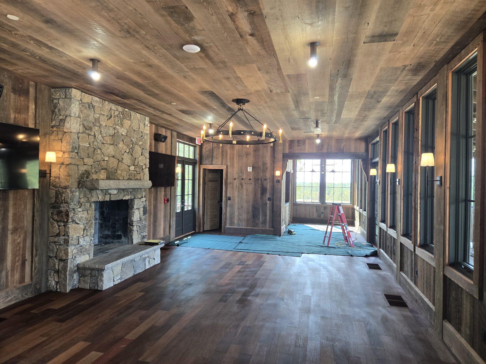 Finished great room lighting and power on a Ritch Electric design build project