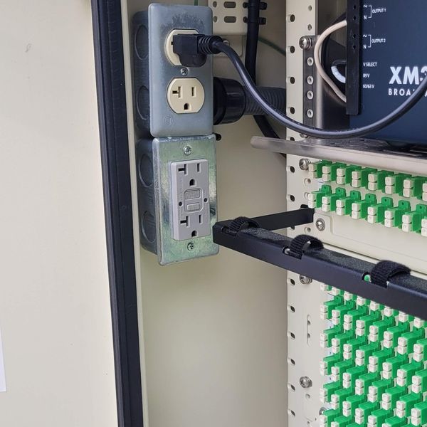 Open control cabinet wiring