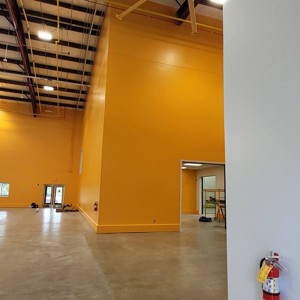 Warehouse high-bay fixtures